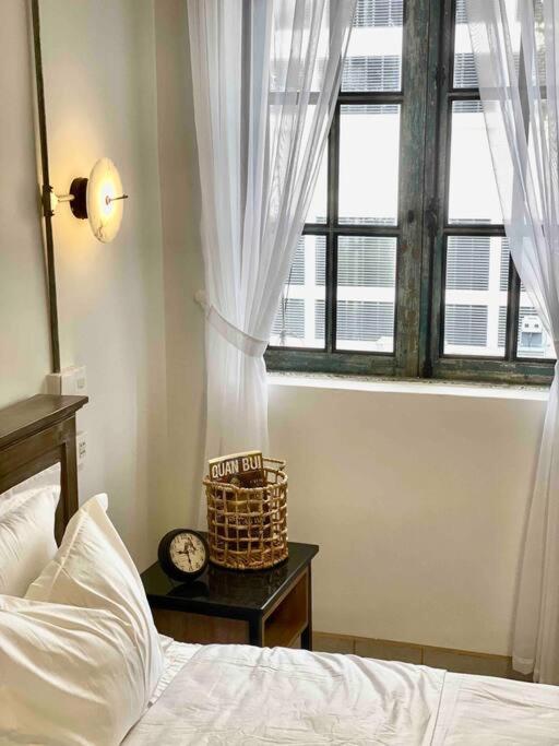 Le Bijou Chic In The Heart Of Saigon Charm With View Daire Ho Şi Min Dış mekan fotoğraf
