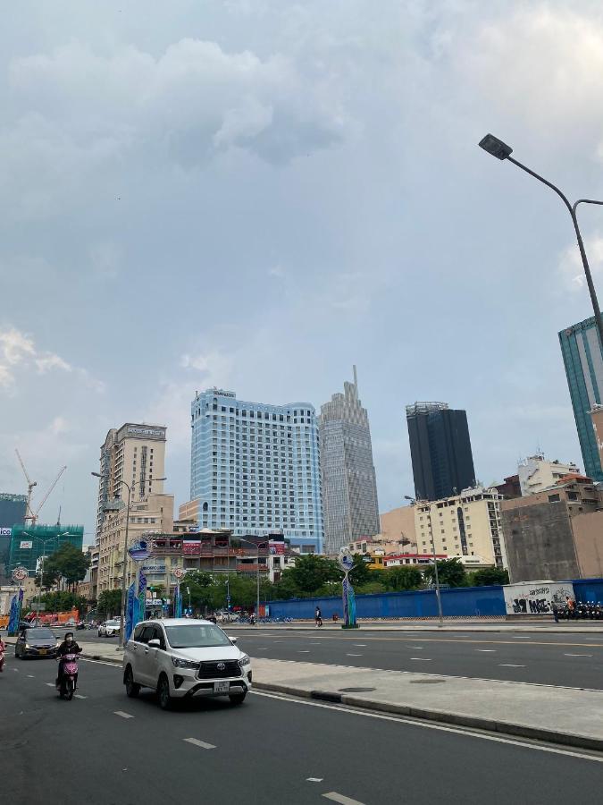Le Bijou Chic In The Heart Of Saigon Charm With View Daire Ho Şi Min Dış mekan fotoğraf